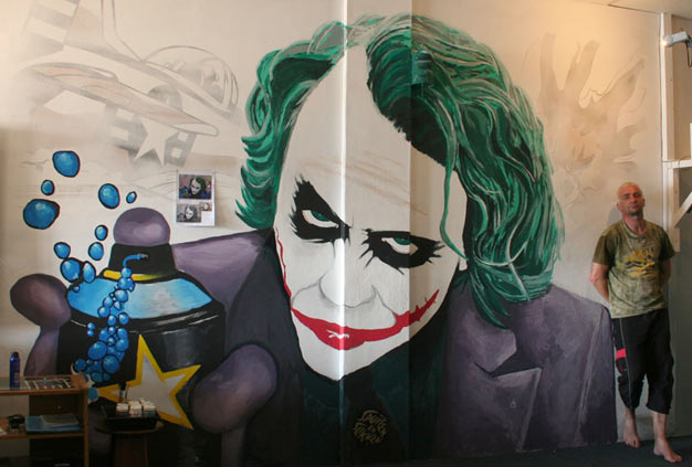 joker street art
