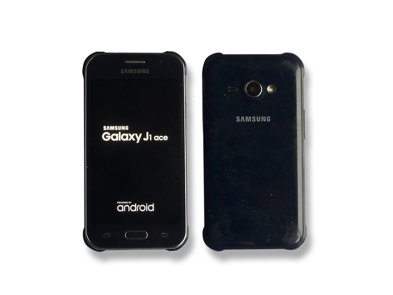 samsung galaxy j1 ace 4.3in