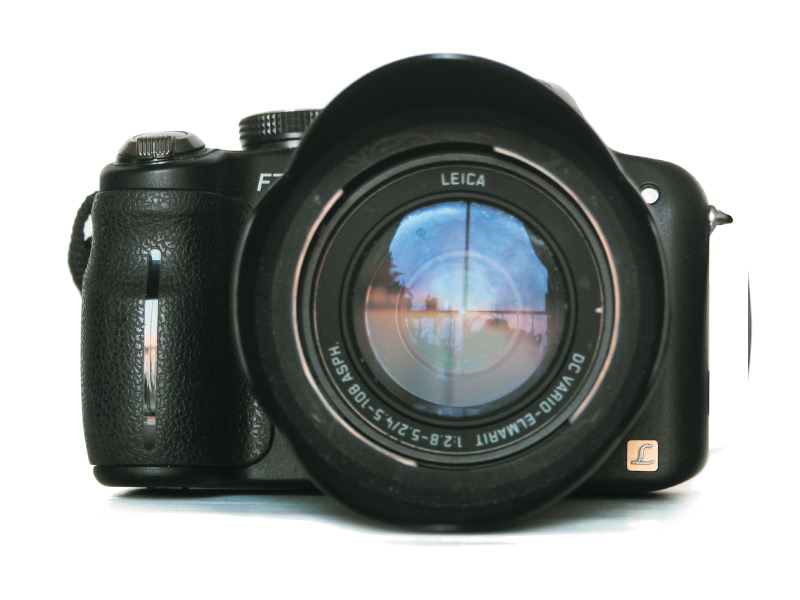 2017-panasonic-lumix-fz45-mirrorless